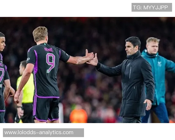 友谊赛激战：拜仁与阿森纳1比1平局红牌争议引发全场热议