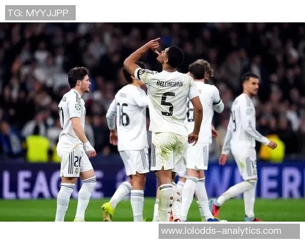 友谊赛精彩回顾皇马三球完胜曼联乌龙球引发争议与热议