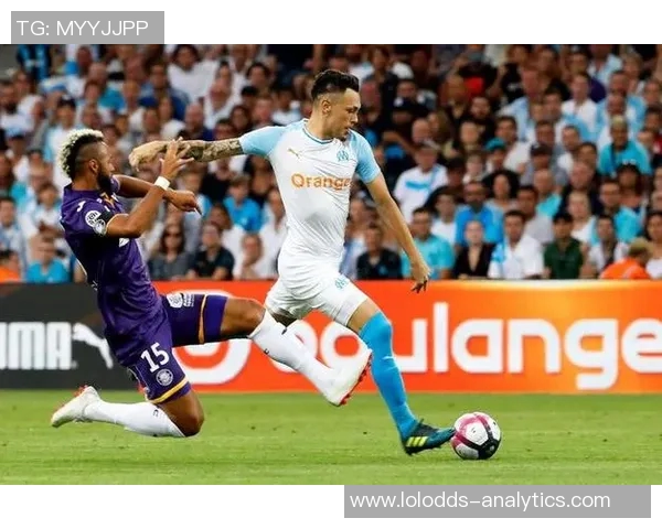 欧冠赛场惊现冷门里昂3-0莱比锡引发争议判罚全场沸腾