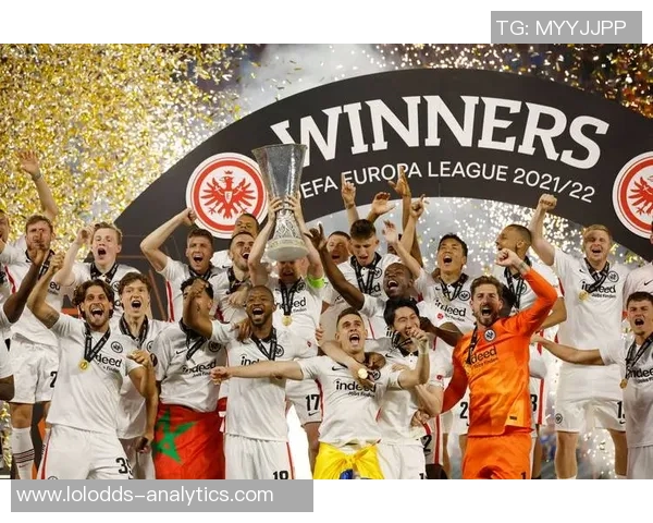 欧联杯阿森纳大胜里昂五球狂潮补时进球点燃全场激情