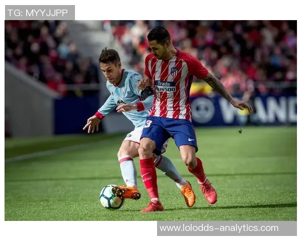 西甲激战：里昂与曼联鏖战90分钟最终战平零比零