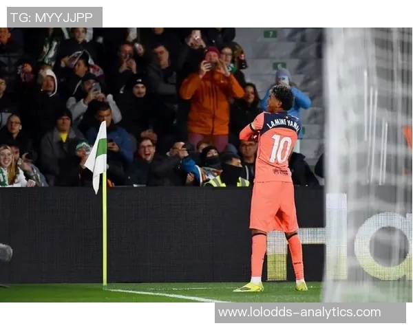 德甲惊现冷门尤文图斯逆转切尔西补时绝杀全场沸腾