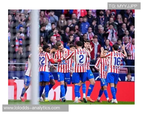 西甲激战：拜仁逆转马竞红牌争议引发全场热议与点评