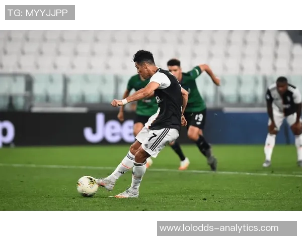 尤文图斯逆袭那不勒斯2-1获胜全场爆冷瞬间引发热议与数据分析